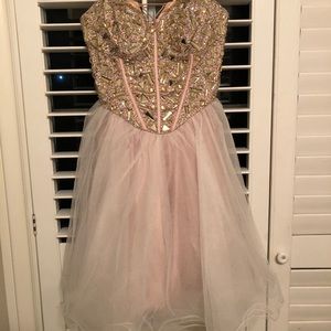 Homecoming dress in pristine condition.